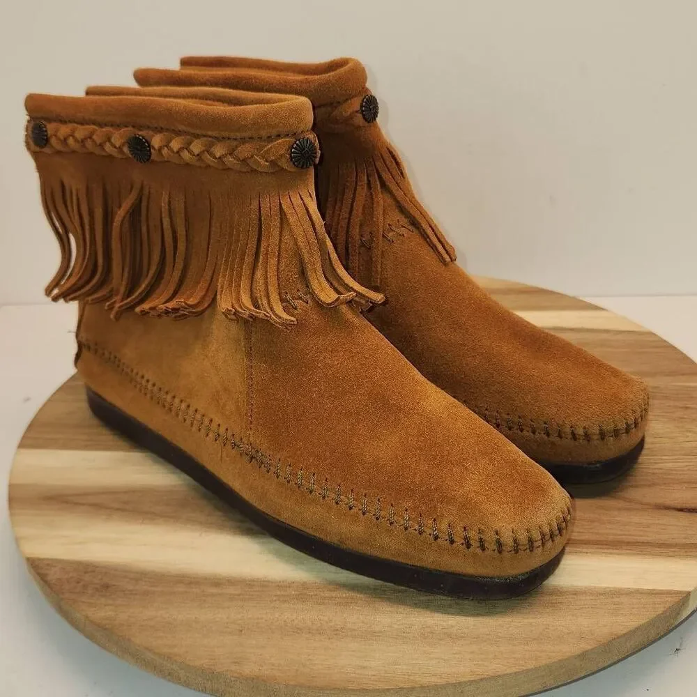 Minnetonka Back Zip Boot - Chestnut Women's Size 9.5